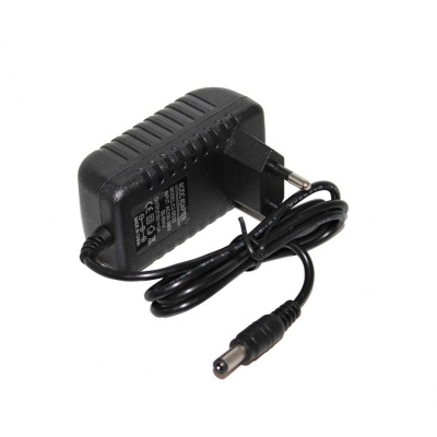 Блок питания 12В 2А для ресиверов Триколор ТВ Блок питания 12В 2А для ресиверов Триколор ТВ